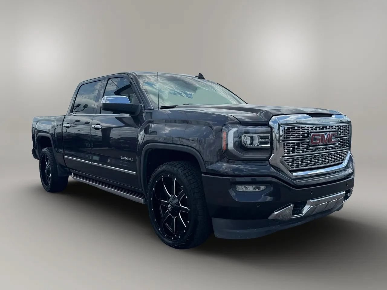 Used 2016 GMC Sierra 1500 Denali w/ Enhanced Driver Alert Package AWD/4WD image 1