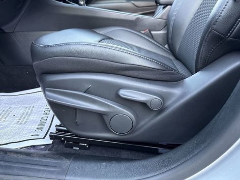 New 2026 Jeep Compass Latitude image 22