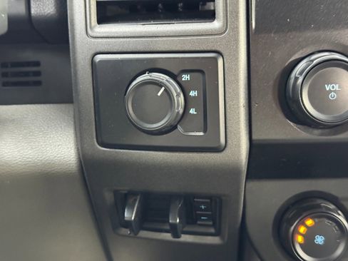 Used 2022 Ford F250 XL w/ STX Appearance Package image 24