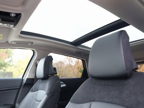 New 2026 Kia Sportage SX image 25