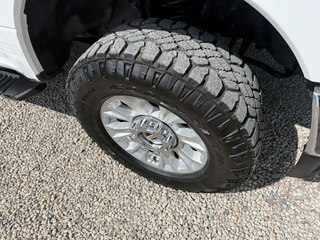 Used 2020 Ford F250 XL w/ STX Appearance Package AWD/4WD image 33