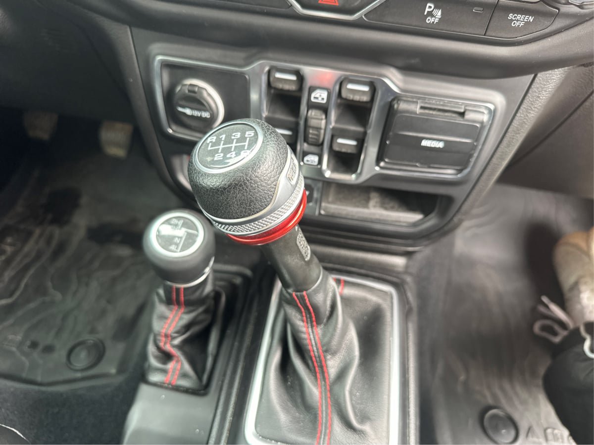 Used 2019 Jeep Wrangler Unlimited Rubicon AWD/4WD image 26