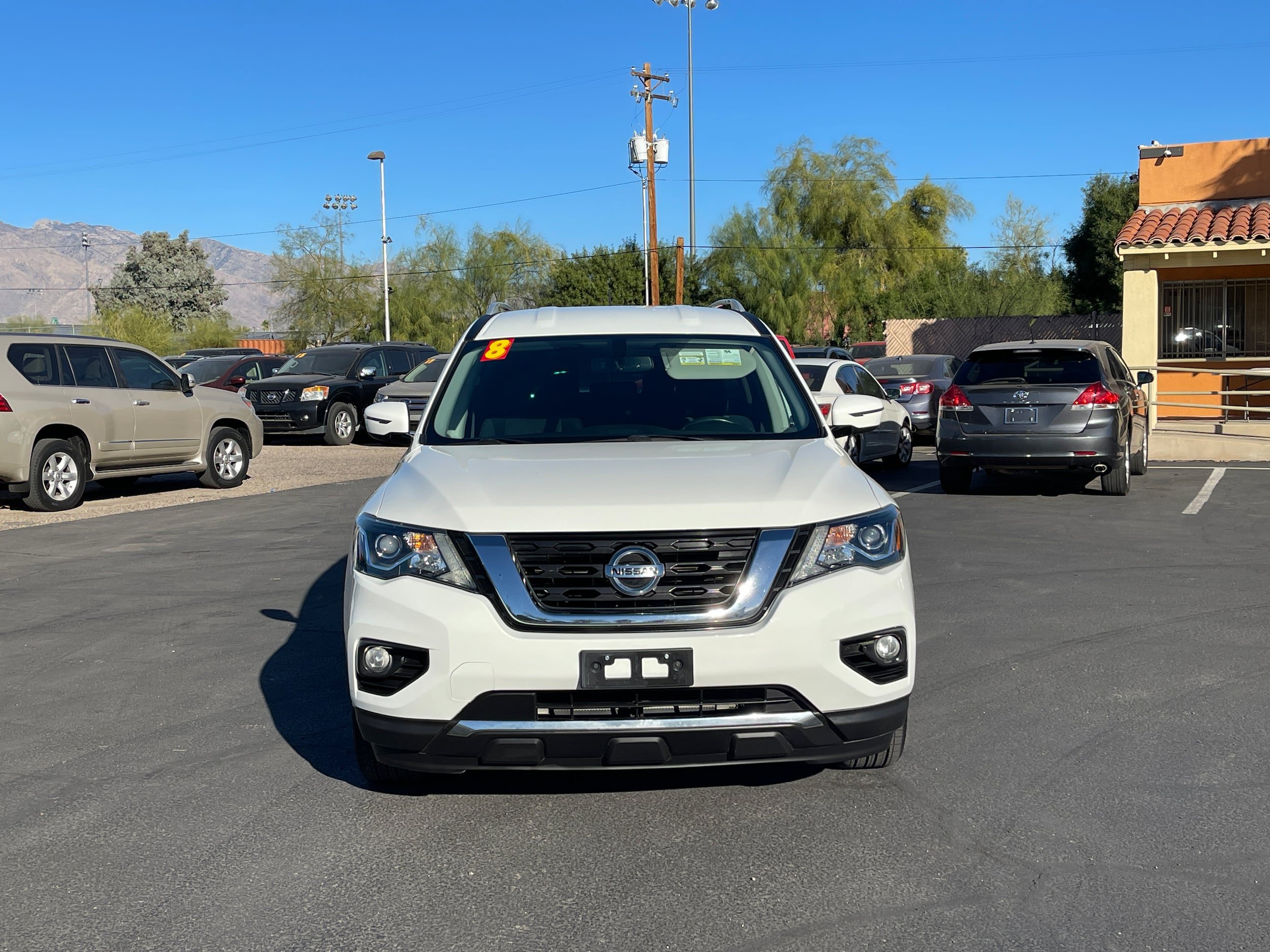Used 2018 Nissan Pathfinder SV FWD image 8
