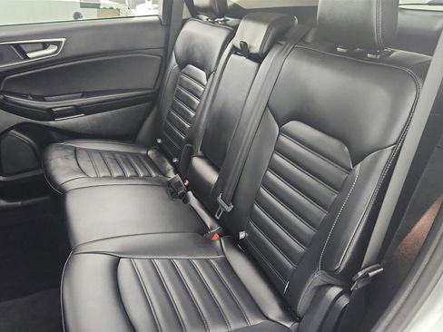 Used 2024 Ford Edge SEL image 33