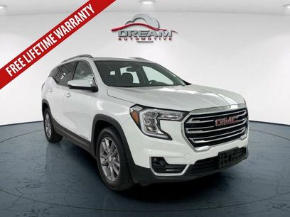 Used 2024 GMC Terrain SLT