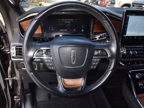 Used 2023 Lincoln Navigator L Black Label image 24