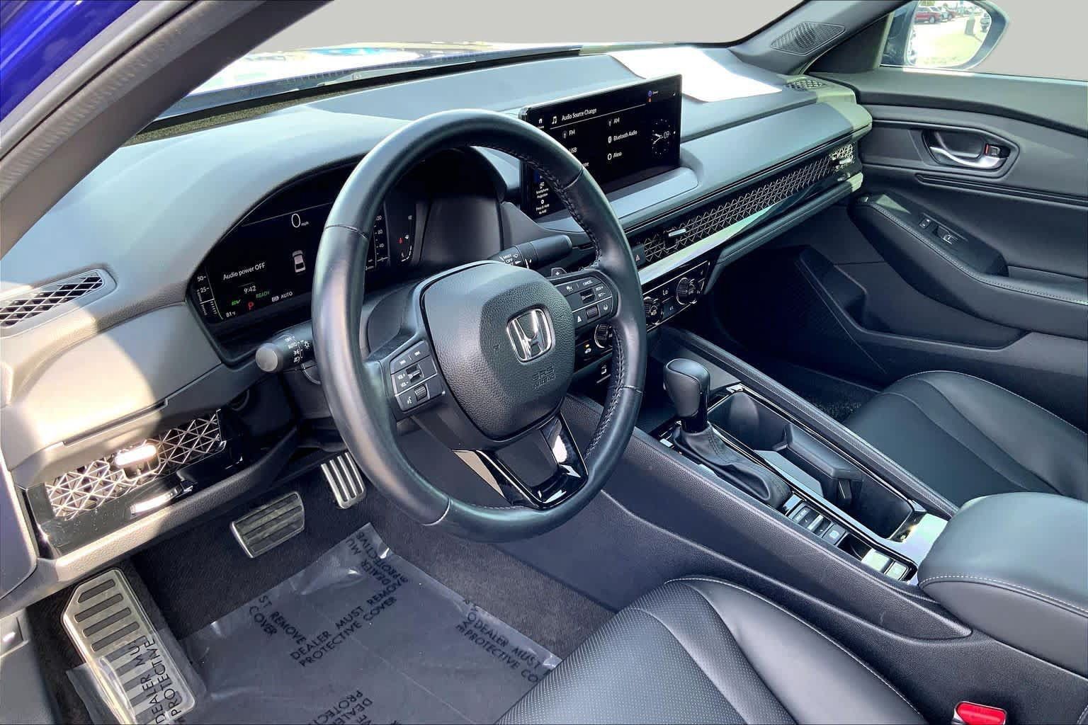 Used 2024 Honda Accord Sport image 17