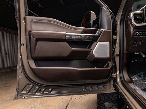 Used 2026 Ford F250 King Ranch w/ Chrome Package image 30