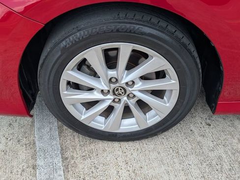 Used 2024 Toyota Camry LE image 9