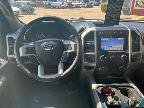 Used 2019 Ford F350 Lariat w/ Lariat Ultimate Package AWD/4WD image 9