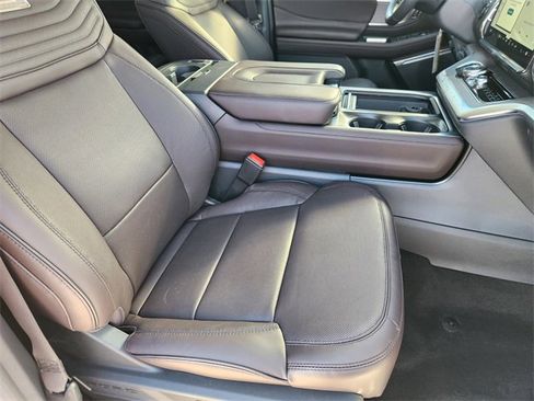 New 2026 Ford Expedition Platinum w/ Platinum Ultimate Package image 9