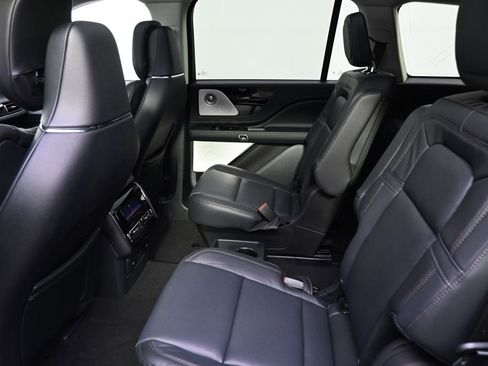 New 2026 Lincoln Aviator Reserve image 21