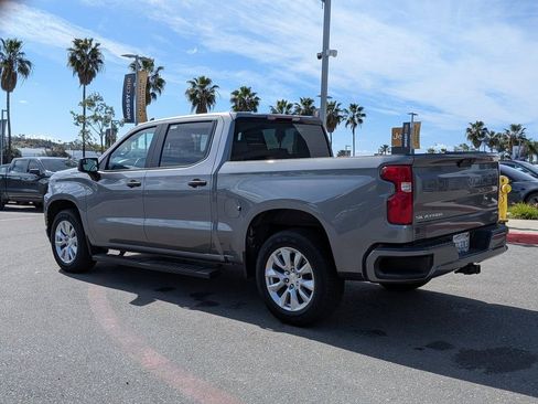 Used 2022 Chevrolet Silverado 1500 Custom image 3