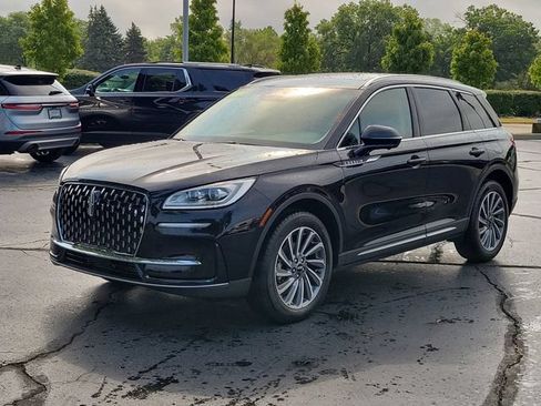 Certified 2024 Lincoln Corsair Reserve w/ Equipment Group 201A AWD/4WD image 2
