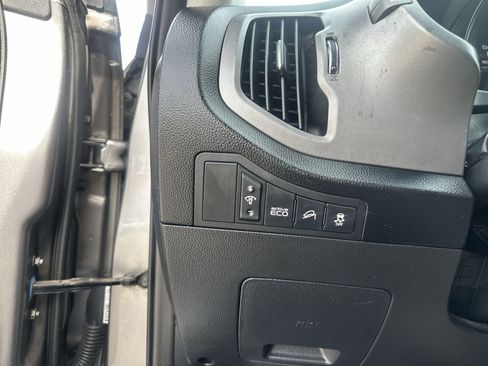 Used 2015 Kia Sportage LX image 25