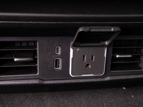 New 2025 Chevrolet Silverado 1500 LT image 35