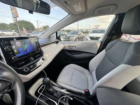 Used 2021 Toyota Corolla LE FWD image 19