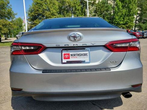 Certified 2021 Toyota Camry XLE FWD image 5