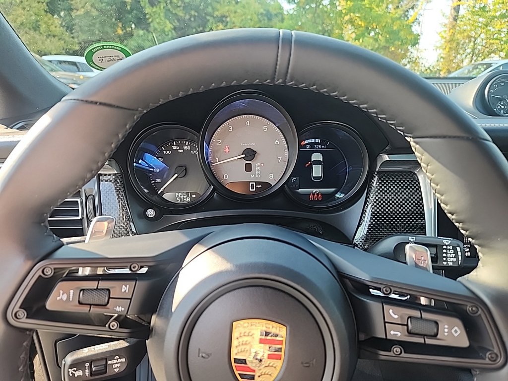 Used 2025 Porsche Macan S AWD/4WD image 10