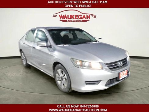 Used 2014 Honda Accord LX image 3