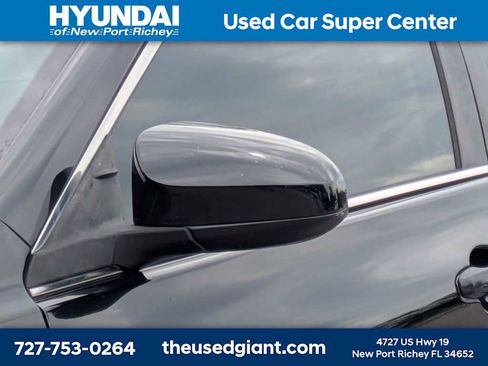 Used 2015 Toyota Camry LE FWD image 11