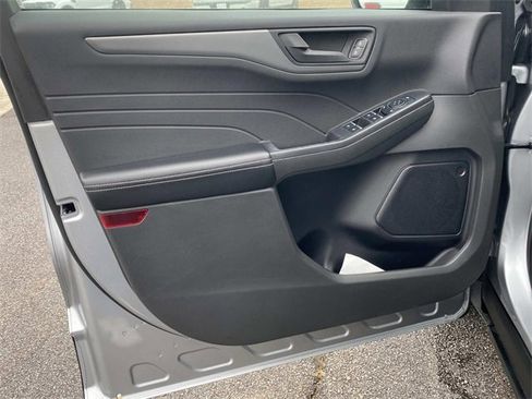 Used 2023 Ford Escape Active w/ Tech Pack #1 image 18