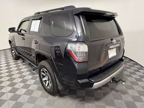Used 2020 Toyota 4Runner TRD Off-Road Premium w/ Moonroof Package AWD/4WD image 4