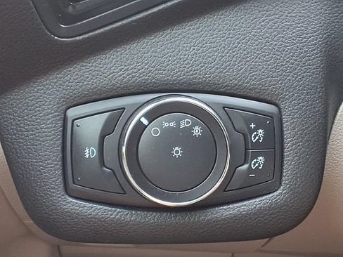 Used 2014 Ford Escape SE FWD image 10