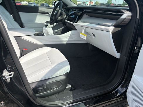 New 2026 Jeep Cherokee Limited AWD/4WD image 10