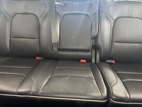 Used 2020 RAM 1500 Limited AWD/4WD image 13