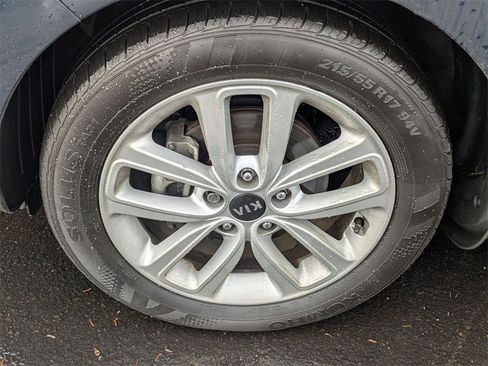 Used 2018 Kia Soul + image 7