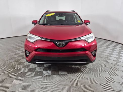 Used 2016 Toyota RAV4 Limited w/ Advanced Technology Package FWD image 8