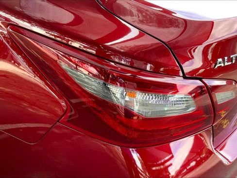 Used 2018 Nissan Altima 2.5 S w/ S Convenience Package FWD image 26