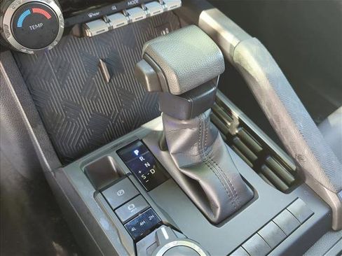 Certified 2025 Toyota Tacoma SR AWD/4WD image 23