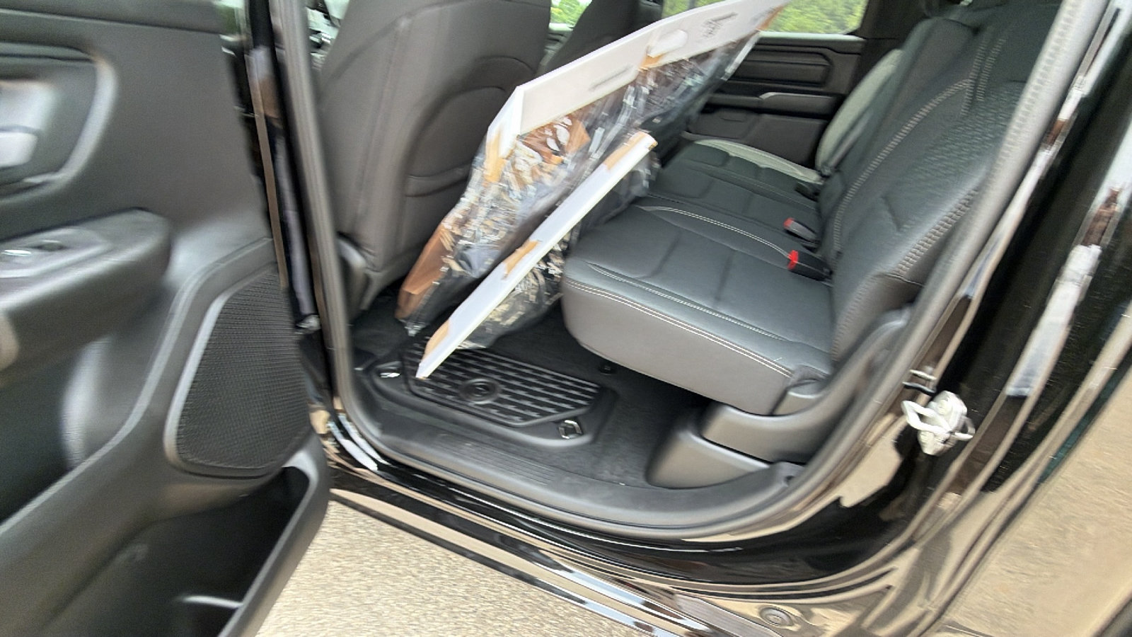 Used 2026 RAM 1500 Warlock AWD/4WD image 19