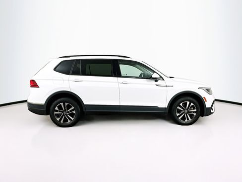 Used 2022 Volkswagen Tiguan S image 10