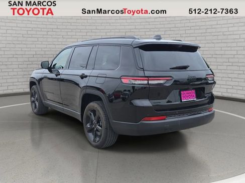 Used 2025 Jeep Grand Cherokee L Limited w/ Luxury Tech Group II AWD/4WD image 8