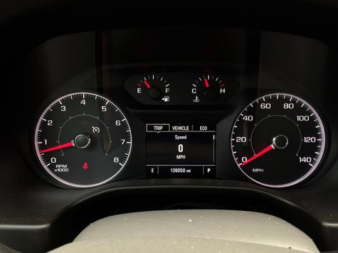 Used 2019 GMC Acadia SLE FWD image 40