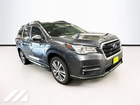 Used 2022 Subaru Ascent Touring AWD/4WD image 3