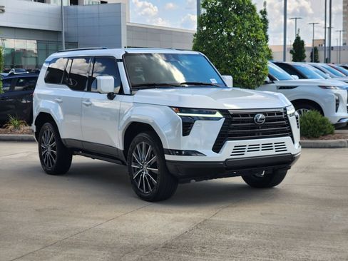 Certified 2025 Lexus GX 550 w/ Accessory Package (2T) AWD/4WD image 3