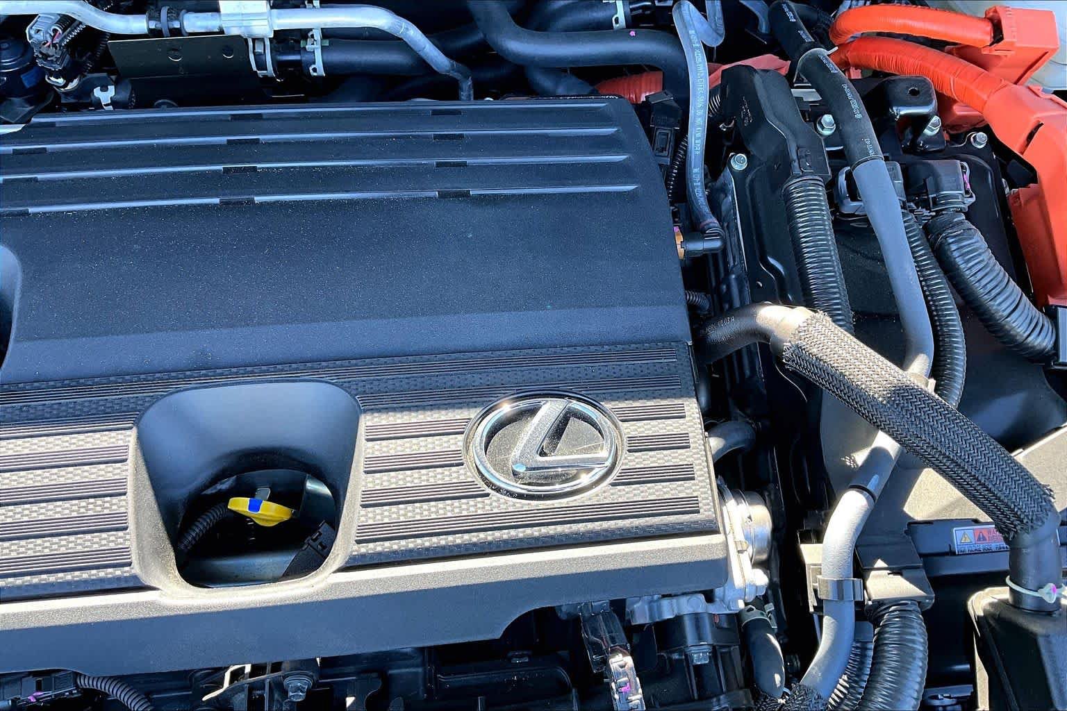 Used 2026 Lexus NX 450h+ AWD w/ Accessory Package (Z2) image 32