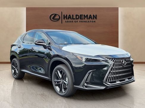 Certified 2025 Lexus NX 450h+ AWD w/ Accessory Package (2T) image 4