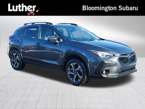 Used 2024 Subaru Crosstrek 2.0i Premium image 1