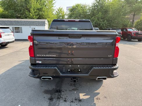 Used 2023 Chevrolet Silverado 1500 LT Trail Boss AWD/4WD image 4