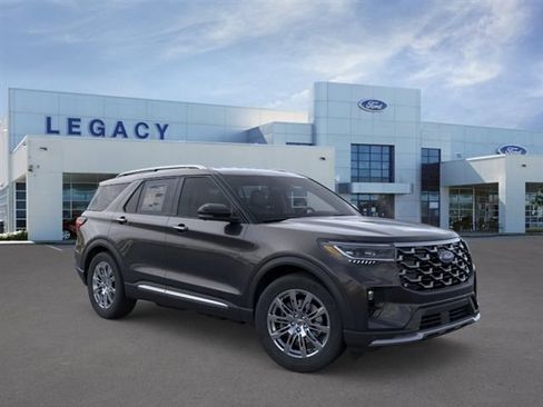 New 2026 Ford Explorer Platinum RWD image 7