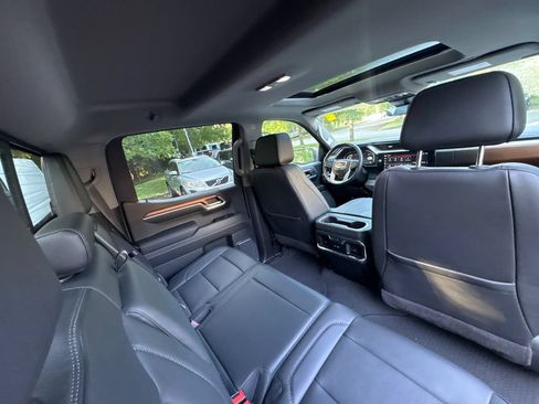 Used 2023 GMC Sierra 1500 Denali AWD/4WD image 39