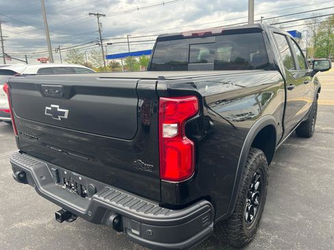 Used 2023 Chevrolet Silverado 1500 ZR2 w/ ZR2 Bison Edition AWD/4WD image 5