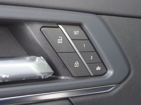 New 2027 GMC Terrain Denali w/ LPO, Floor Liner Package AWD/4WD image 28