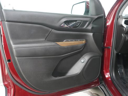 Used 2018 GMC Acadia SLE AWD/4WD image 20