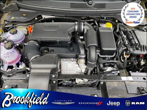 New 2026 Jeep Cherokee Laredo AWD/4WD image 32